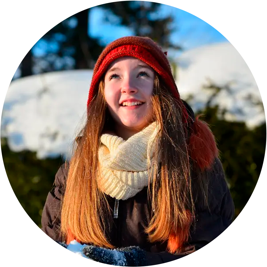 Foto de usuario 4: una joven en la nieve